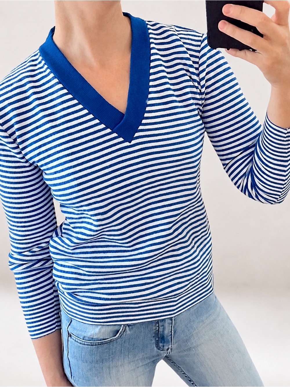 VTG Blue White Stripe V Neck Knit Pullover Sweater Jumper Academia Prep XS S M - Picture 12 of 16